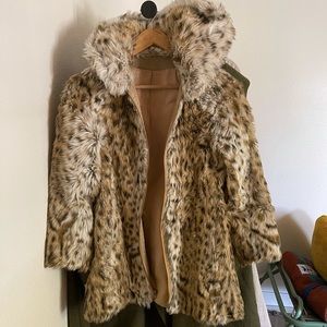 Vintage 1960s Leopard Print Faux Fur Jacket